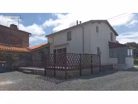 maison 3 pièces 90 m²
