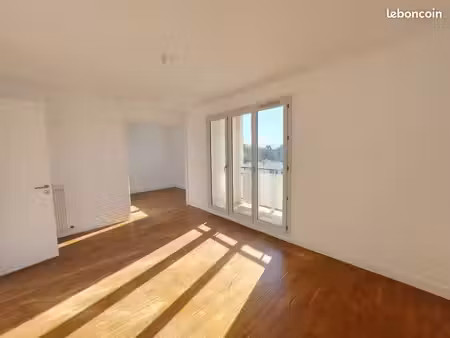 t5 - 81m² - rénové proche centre-ville
