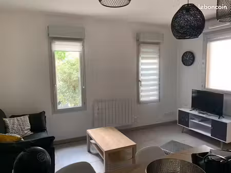 joli appartement meublé t1