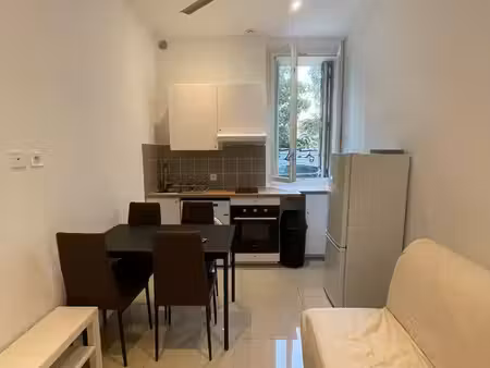 appartement t2 rénové – 24 m² – marseille 15ᵉ