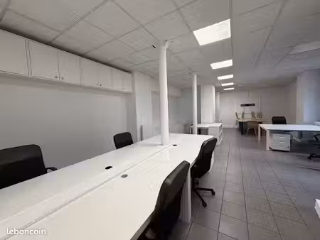 bureaux 63 m² paris