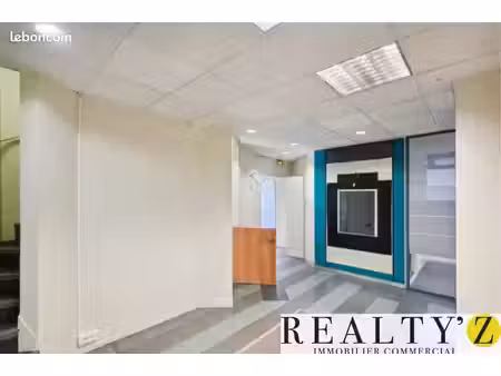 local commercial 119 m²