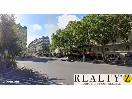 local commercial 130 m²