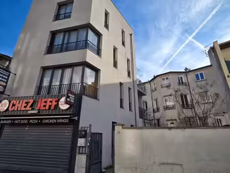 immeuble 10 pièces 380 m²