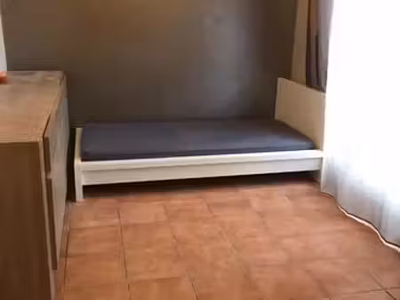 une pièce à louer