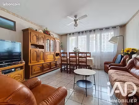 appartement 3 pièces 63 m²