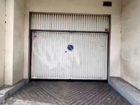 place de parking en sous-sol sécurisée – montreuil / porte de montreuil – 16 000