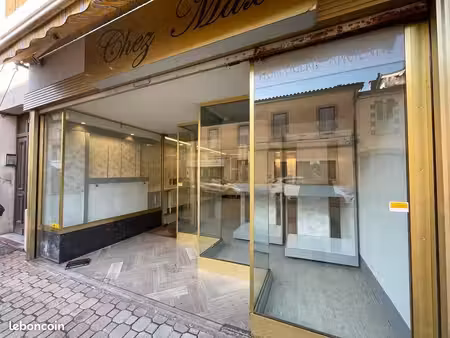 local commercial 70 m²
