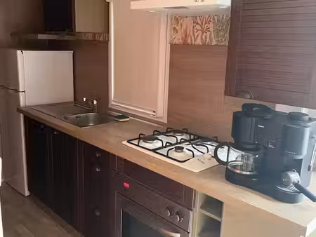 mobilhome à l’arrière porto-vecchio