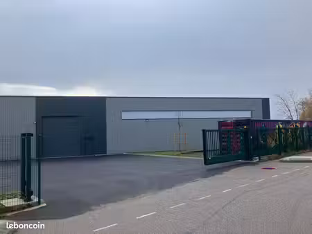 local industriel mornant 440 m² a louer