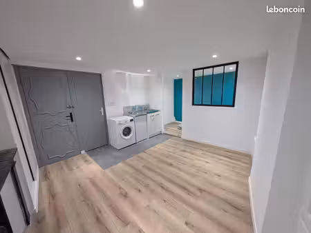 immeuble 4 appartements loués – 41 500 /an – 9 %
