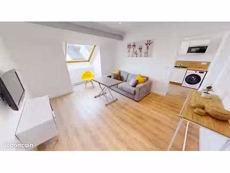 appartement 43m2 proche centre ville vue cathedrale