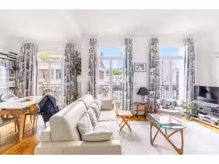 vente appartement 2 pièces 57.2 m² à paris 15ème (75015)  865 000 €