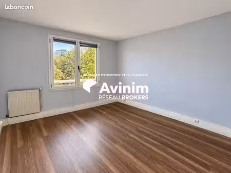 bureaux 60 m² bobigny