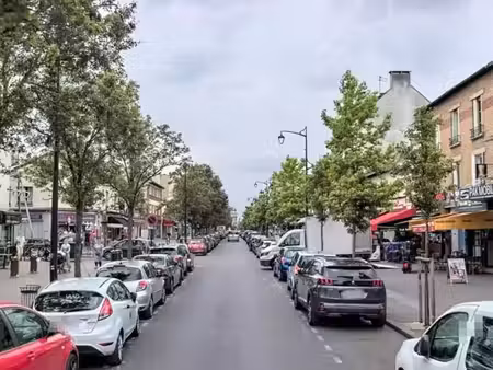 local commercial 58 m²