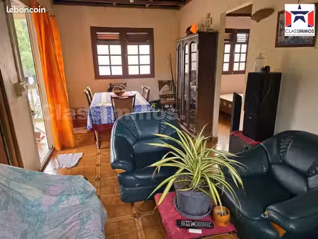 maison 6 pièces 105 m²