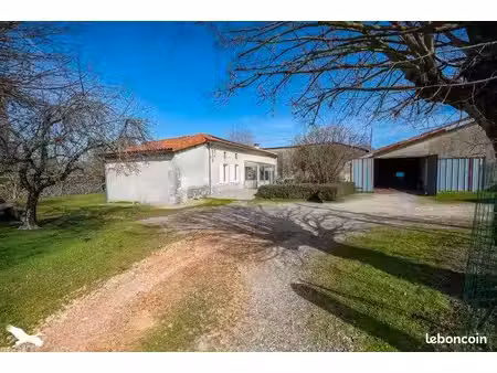 longère 5 pièces 135 m²