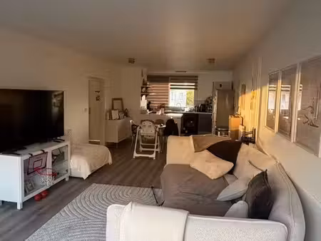 appartement familial 5 pièces – 99 m² – 4 chambres – balcon  parking et cave – dernier éta