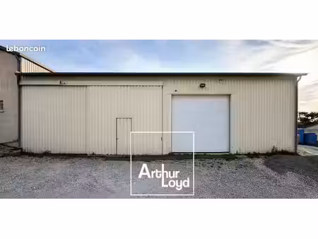 local d'activite 220 m² cosnac