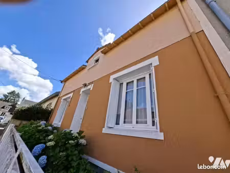 maison 7 pièces 146 m²