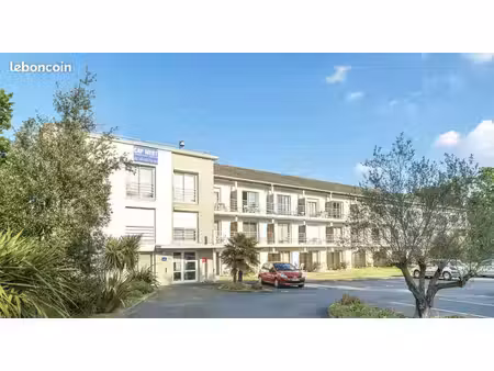 appartement 1 pièce 27 m²