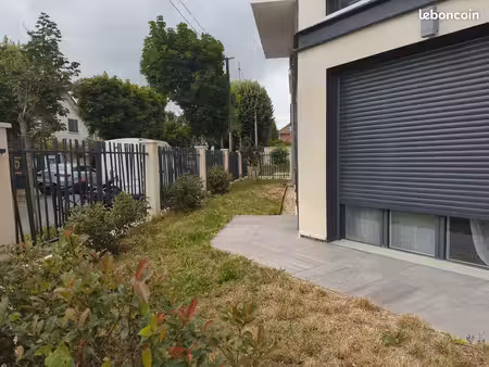 appartement récent 4 pièces