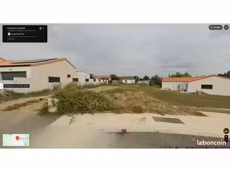 terrain à bâtir de 715 m² à la poiteviniere (49)