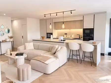 appartement 3 pièces 82 m2