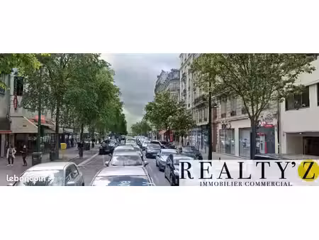 local commercial 145 m²