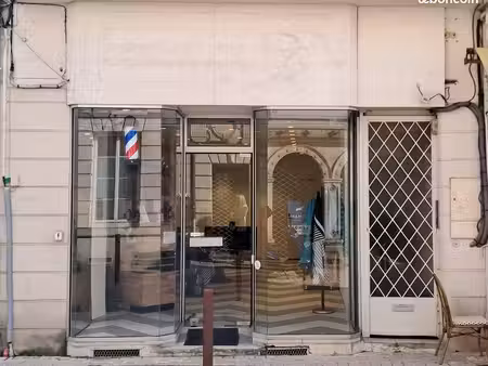 local commercial ou bureau- centre-ville marmande