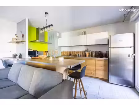 appartement 3 pièces 69 m²