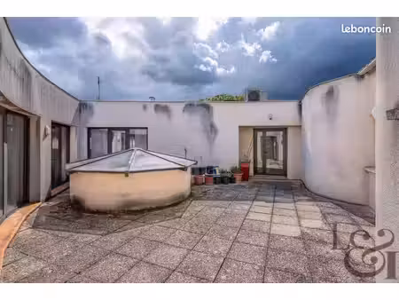 appartement 5 pièces 165 m²