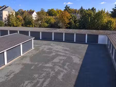 rare à angers – lot de 5 garages fermés – idéal investisseurs