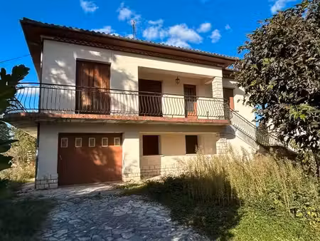 vends maison de ville