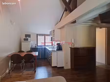 studio 1 pièce 25 m²