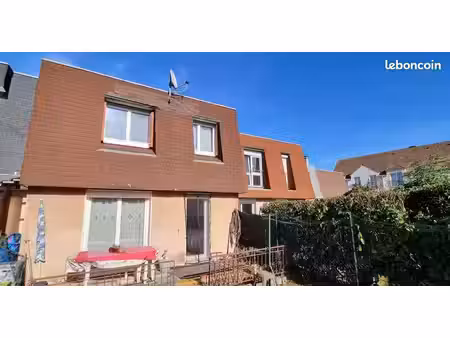 maison 4 pièces 77 m²