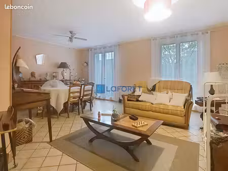 maison 6 pièces 119 m²