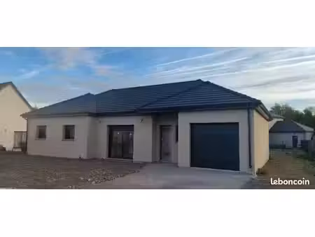 terrain 700 m² jouy le moutier