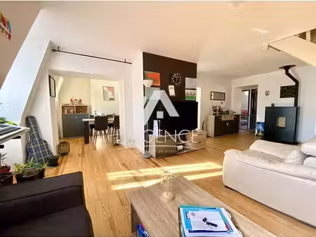 triplex 6 pièces 127 m²