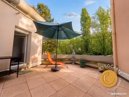 appartement 5 pièces 102 m²