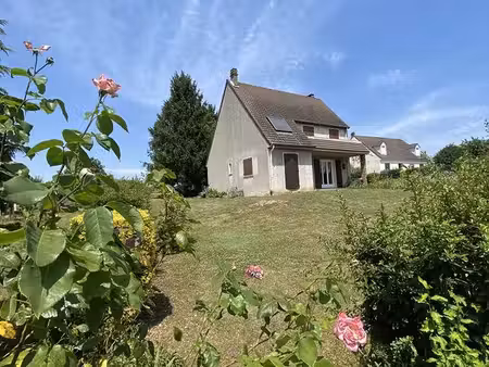 pavillon 6 pièces 113 m²