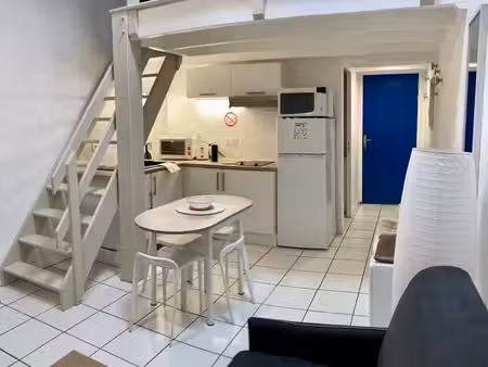 ? superbe t2 duplex – quartier saint-nicolas – vue sur lac