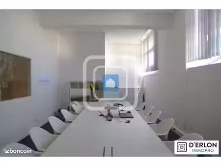 bureaux 360 m²