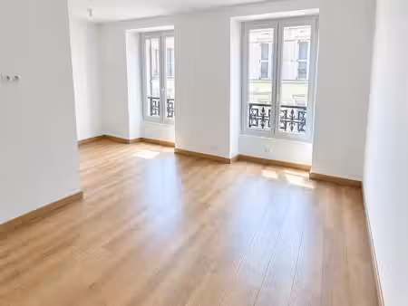 paris 10ème – faubourg poissonnière | ravissant 2 pièces de 36 m² entièrement rénové au ca