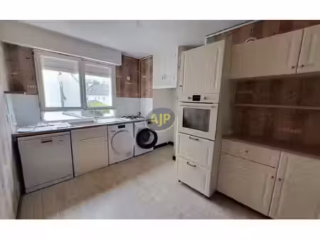 appartement pontivy 3 pièce(s) 79.86 m2