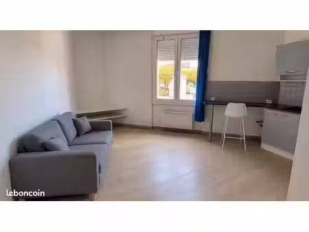 appartement t2 place luton