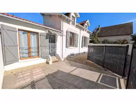 maison 2 pièces (45 m²) à acheres à louer