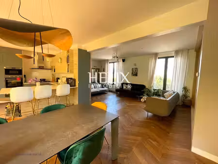 en exclusivité maison à louer à nanterre avec dépendance double garage et jardin calme pro