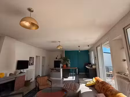 maison nantaise entièrement rénovée – 5 pièces  4 chambres  garage et jardin exposé sud