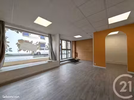 maison 2 pièces 61 m²